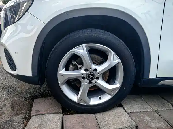Mercedes-Benz GLA 2017