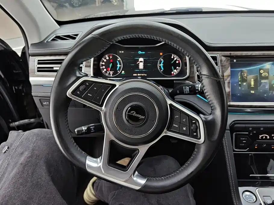 Zotye Damai X7 2017 — фото 15