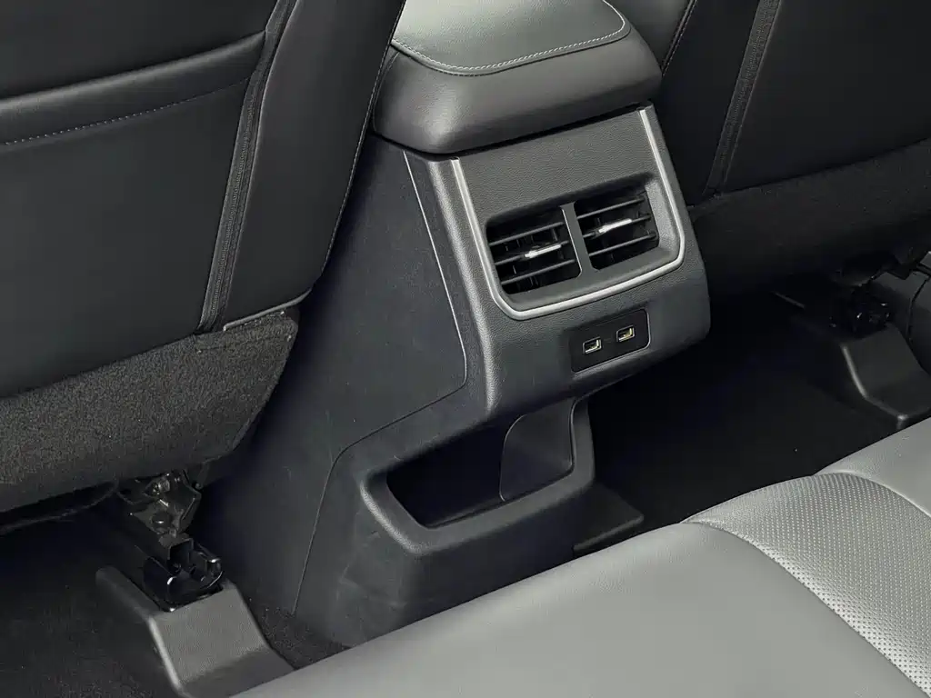 Haval H6 2021 — фото 16