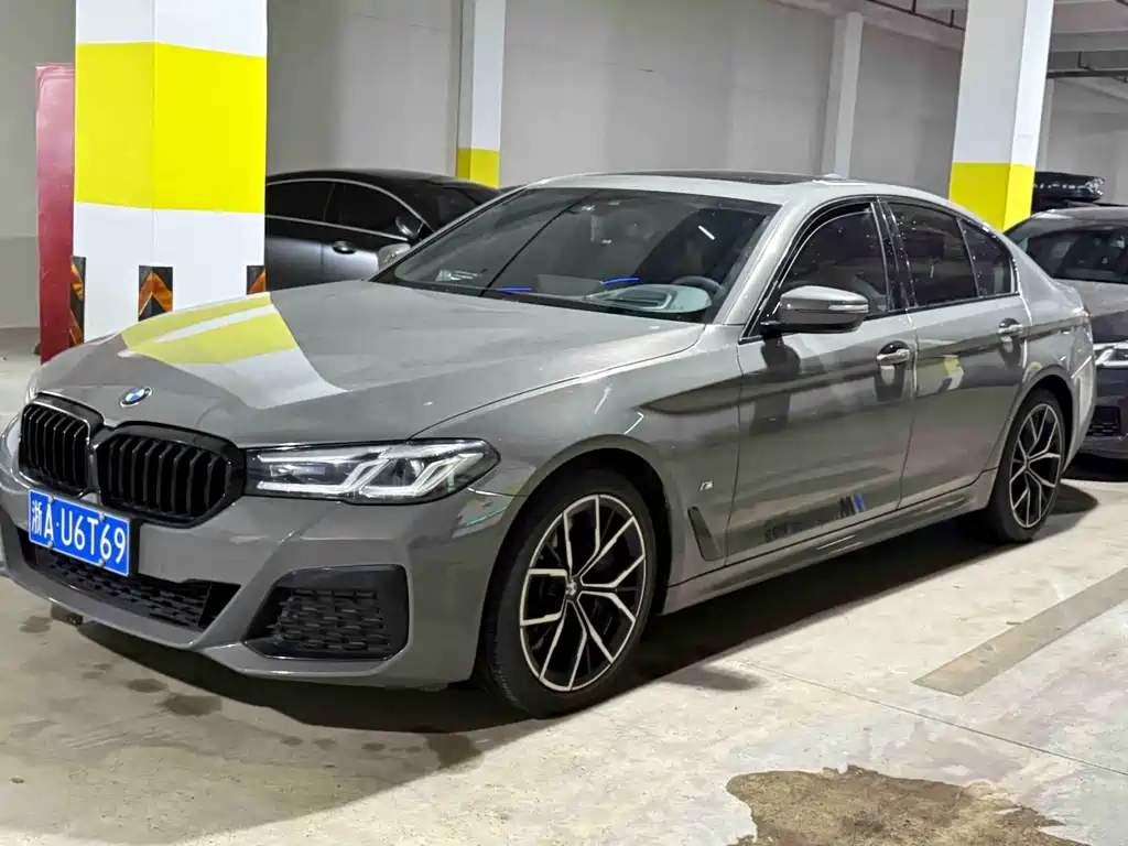 BMW 5 Series 2022