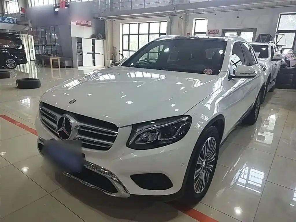 Mercedes-Benz GLC 2016 — фото 1