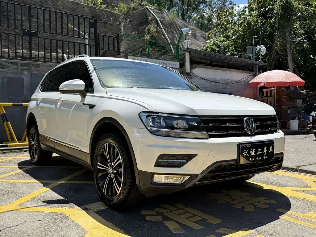 Volkswagen Tiguan L 2020