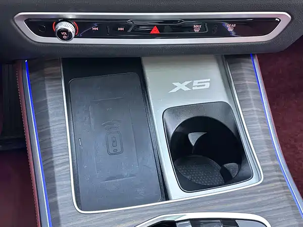 BMW X5 2024