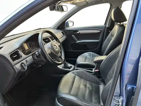 Volkswagen Lavida 2016