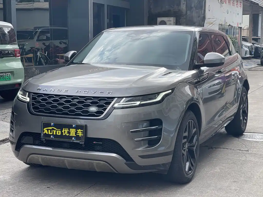 Land Rover Evoque 2023 — фото 1
