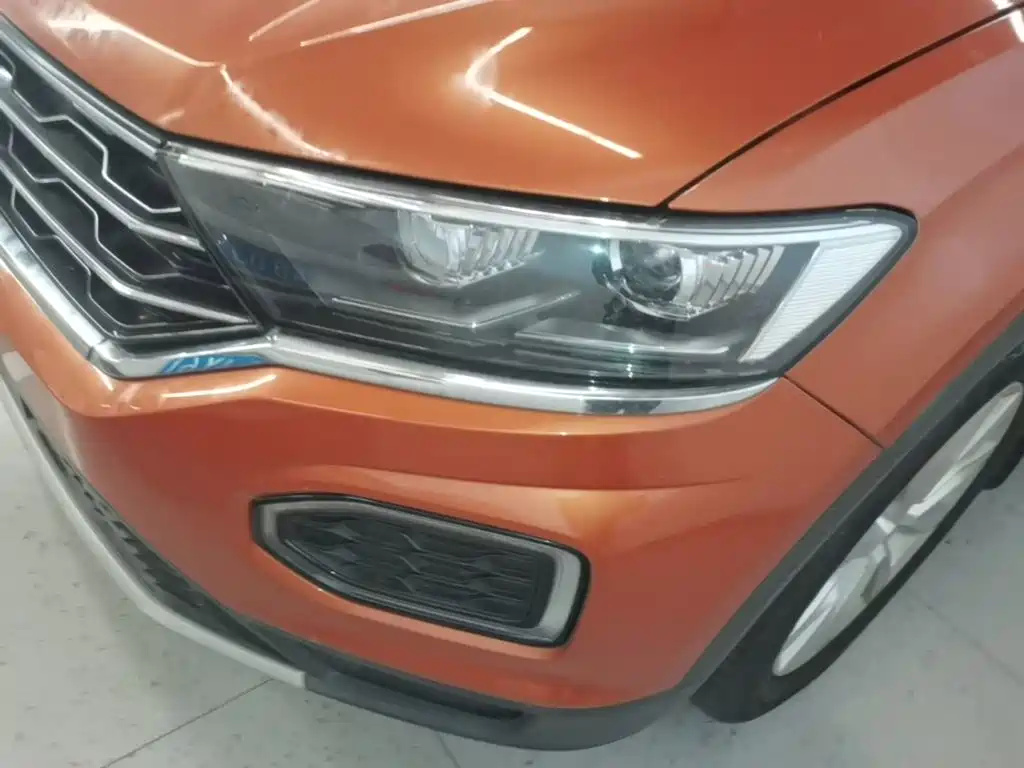 Volkswagen T-Roc 2019 — фото 24