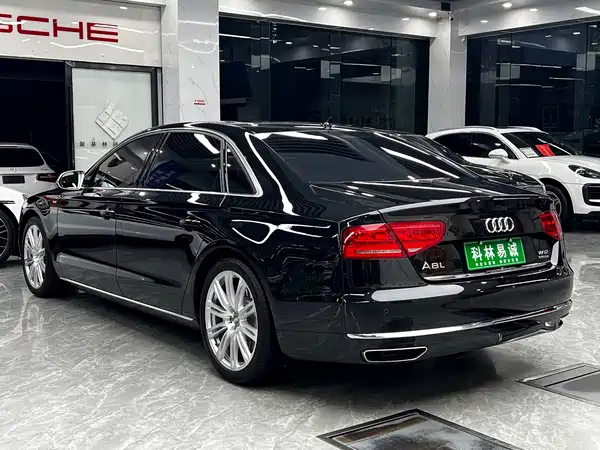 Audi A8 2014