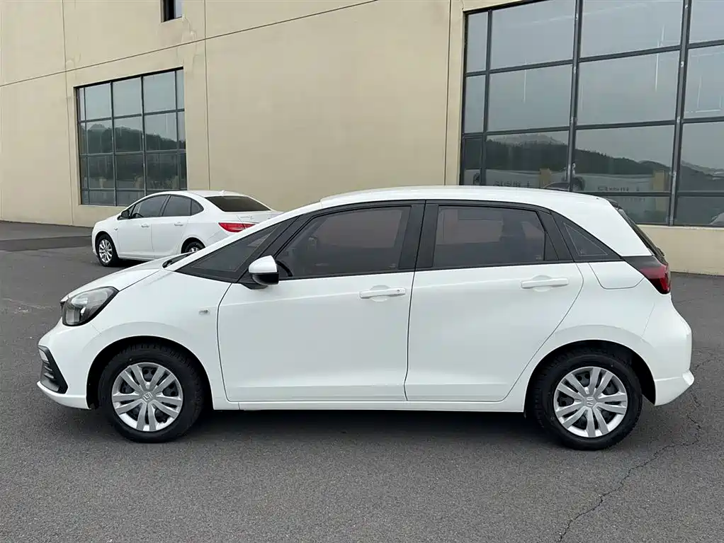 Honda Fit 2023 — фото 13