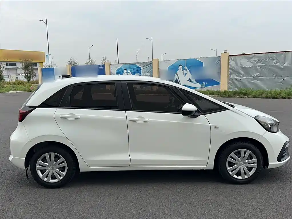 Honda Fit 2023 — фото 8