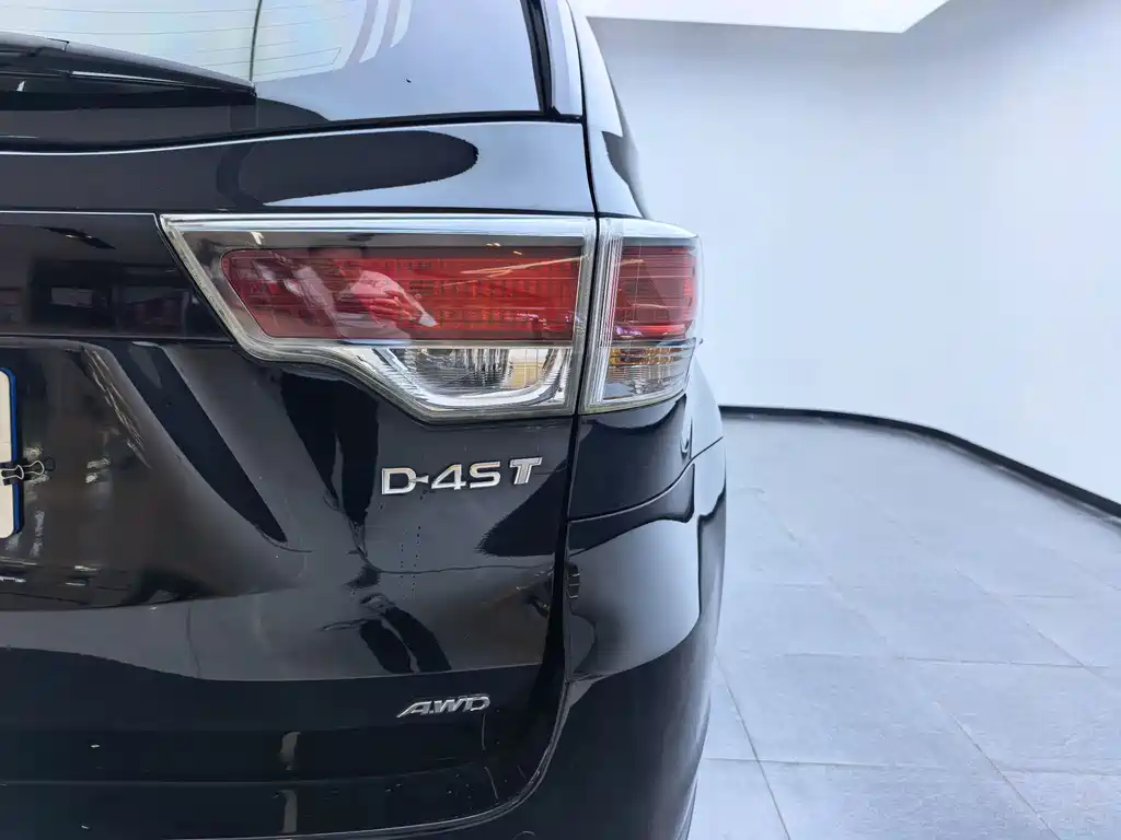 Toyota Highlander 2016 — фото 15