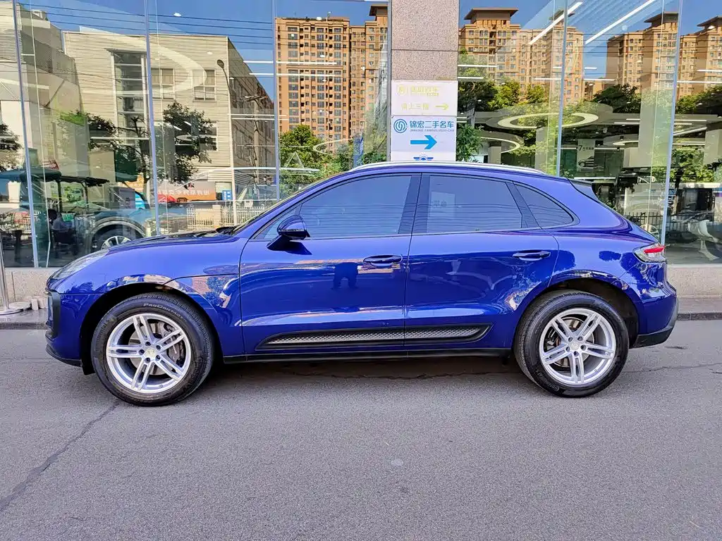 Porsche Macan 2022 — фото 3