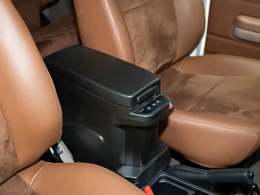 Toyota Land Cruiser 2024 — фото 17