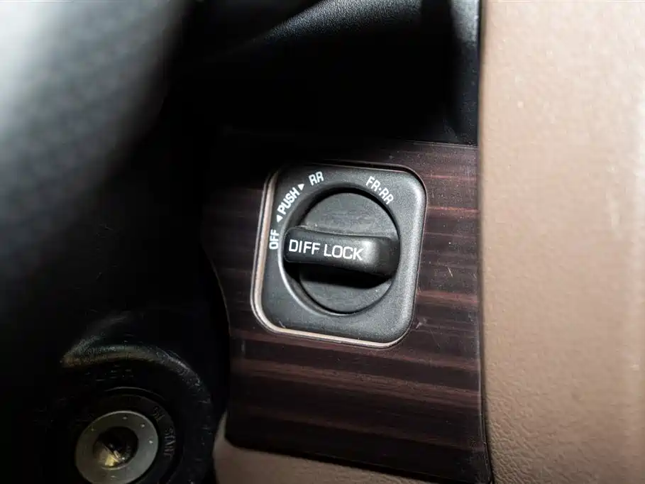 Toyota Land Cruiser 2024 — фото 14
