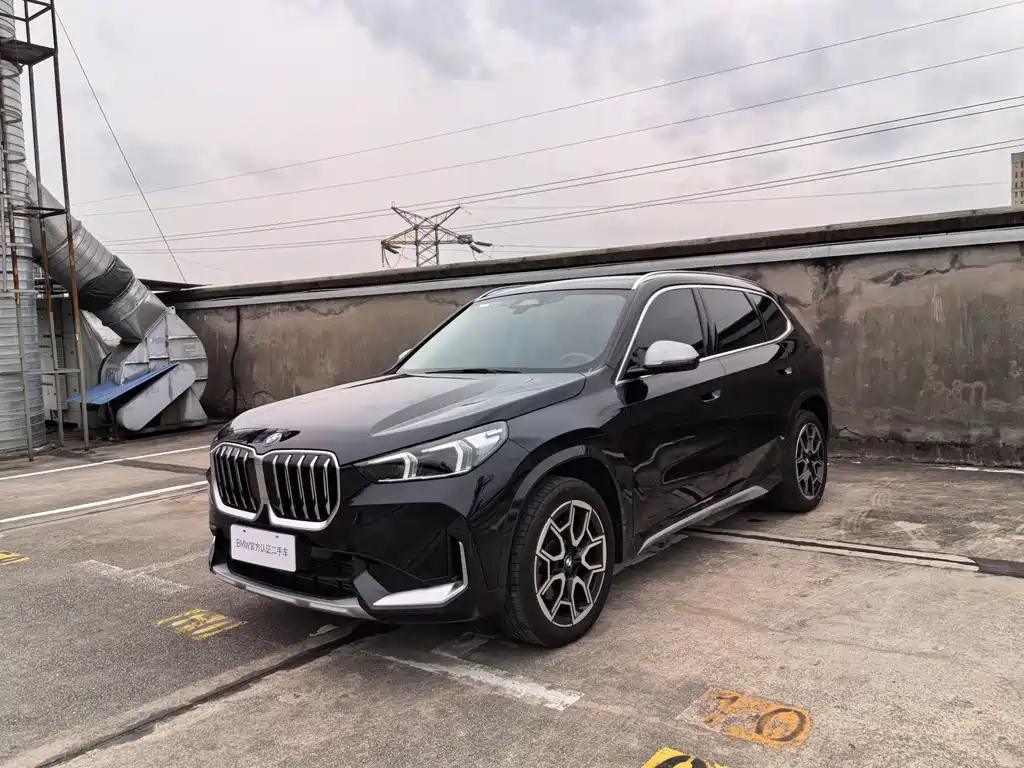 BMW X1 2024 — фото 1