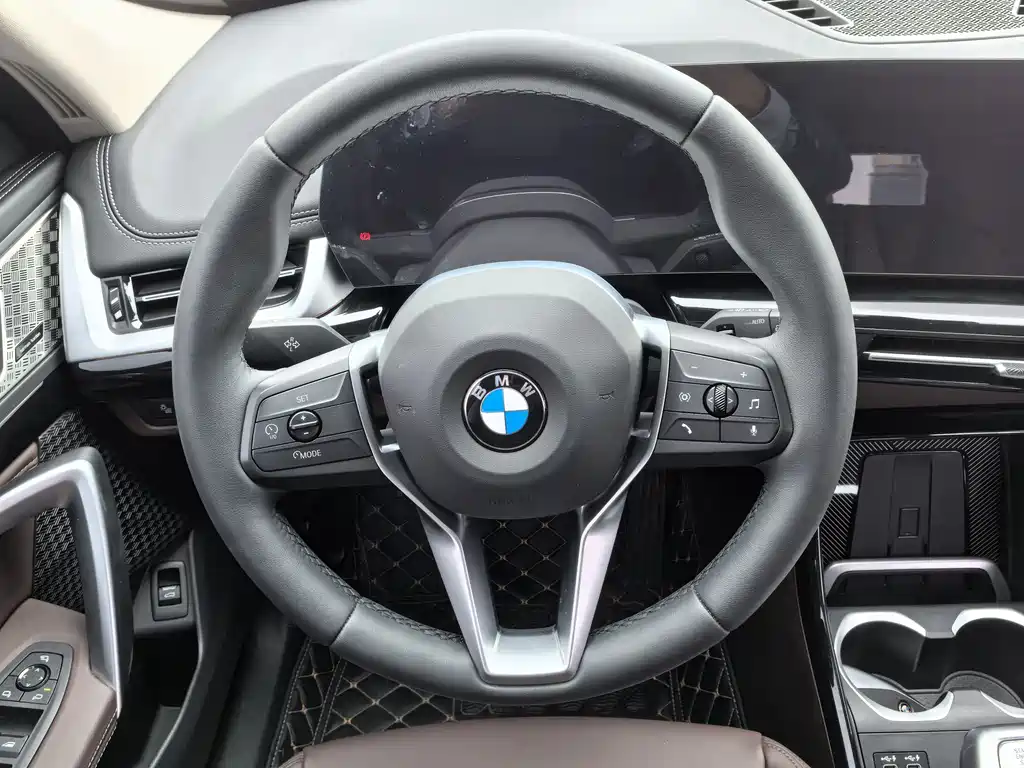 BMW X1 2024 — фото 12