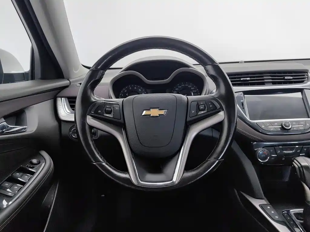 Chevrolet Malibu 2017 — фото 11