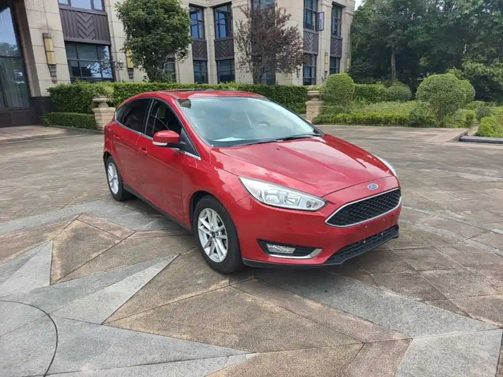 Ford Focus 2016 — фото 4