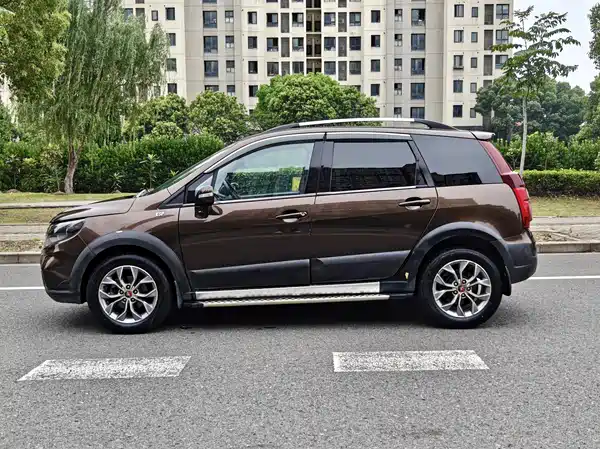 Dongfeng Jingyi X5 2016