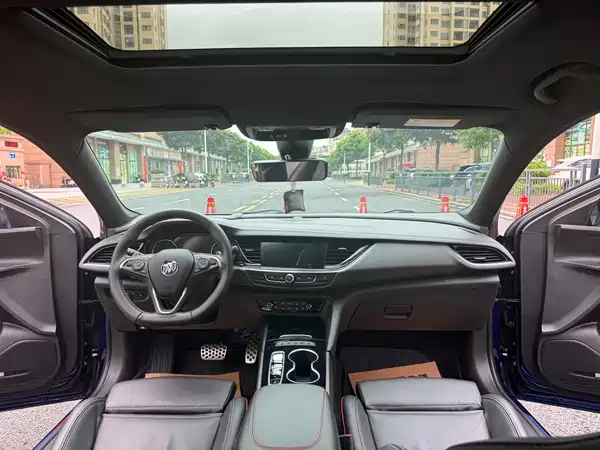 Buick Regal 2021