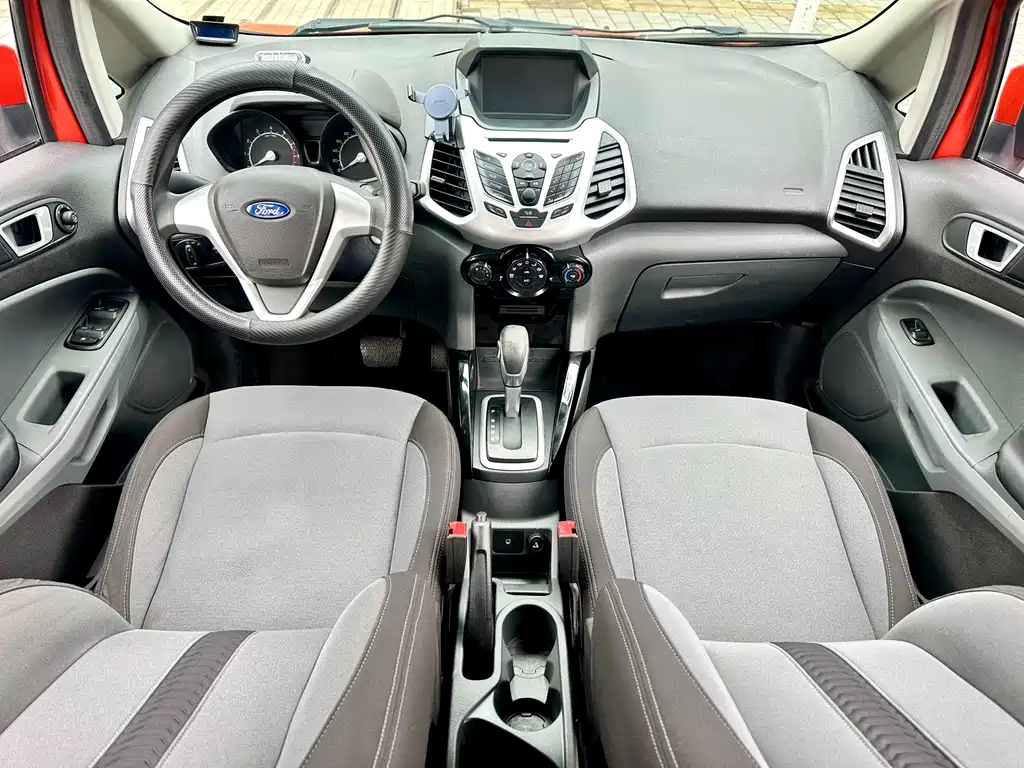 Ford Ecosport 2013 — фото 30