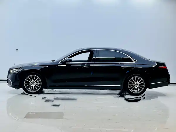 Mercedes-Benz S-Class 2022