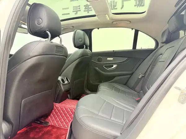 Mercedes-Benz C-Class 2017