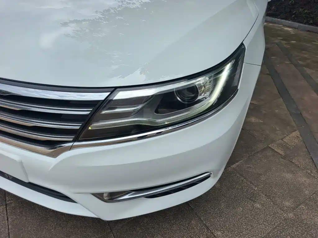 Roewe i6 Classic 2018 — фото 24