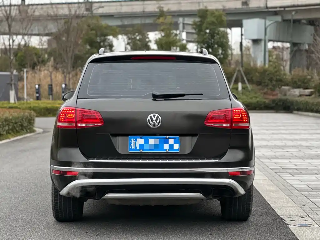 Volkswagen Touareg 2016 — фото 5