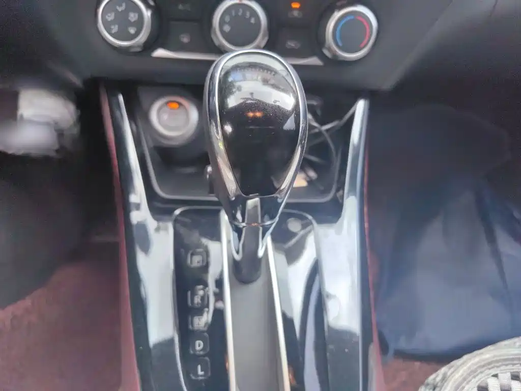 Nissan Bluebird 2016