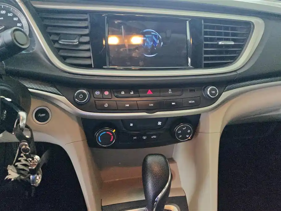 Buick Excelle 2020 — фото 13