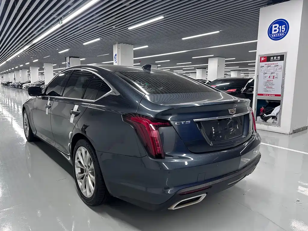 Cadillac CT5 2020 — фото 15