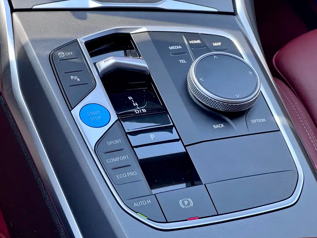 BMW i3 2024 — фото 13