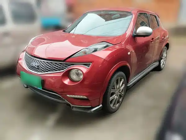 Infiniti ESQ 2014