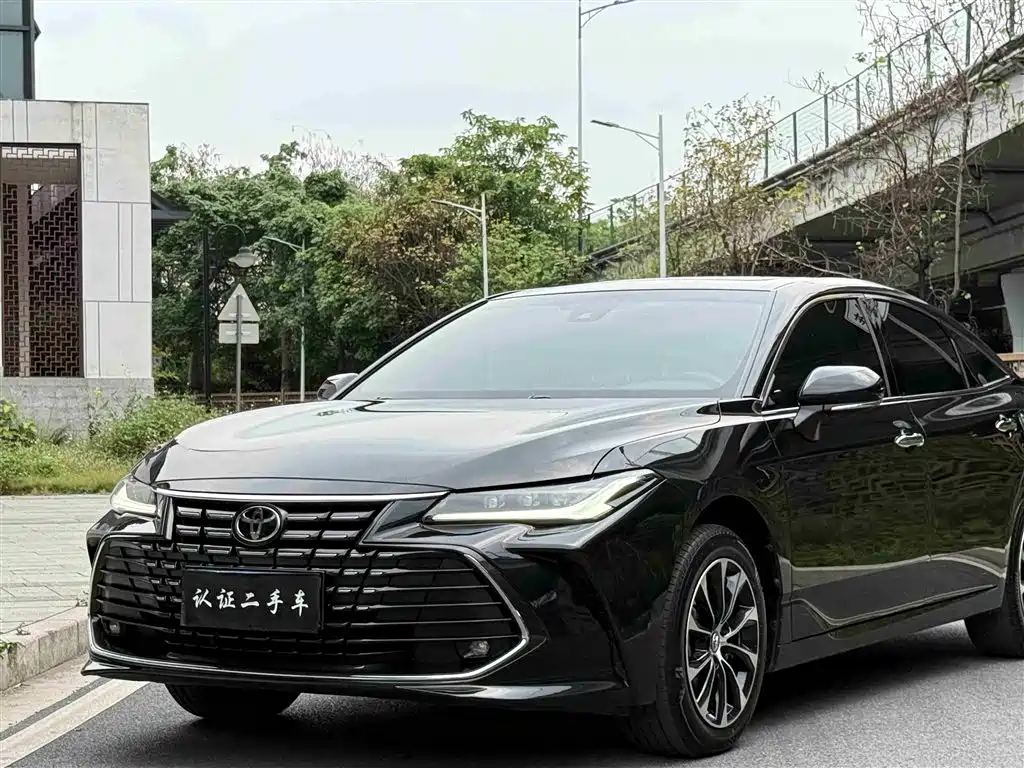 Toyota Avalon 2022 — фото 13