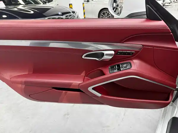 Porsche 718 2017