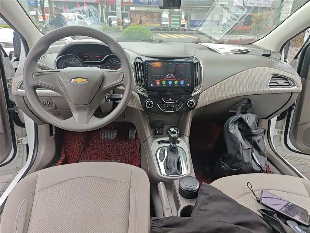 Chevrolet Cruze 2015 — фото 10