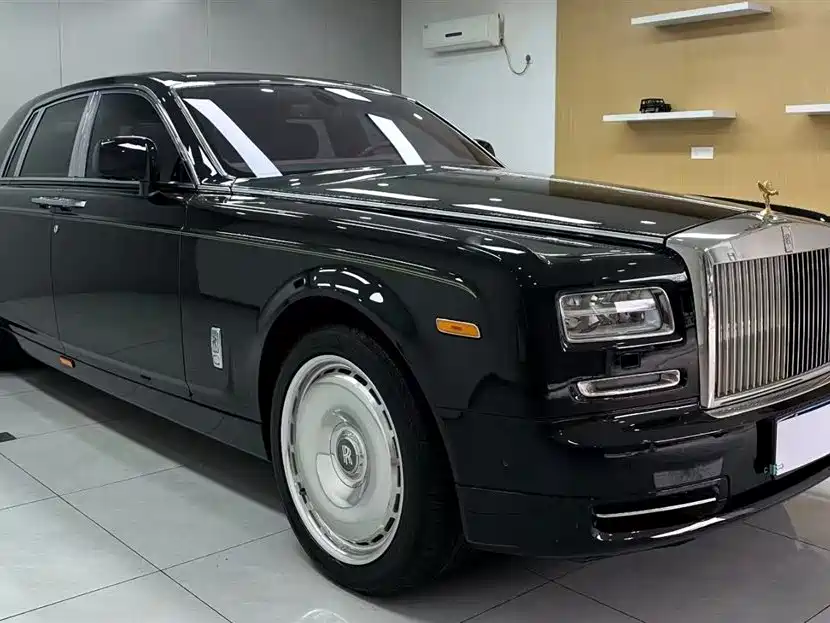 Rolls-Royce Phantom 2013 — фото 3