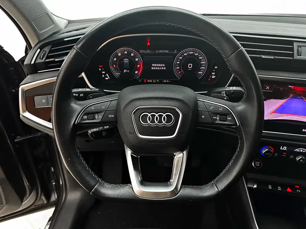 Audi Q3 2023 — фото 20