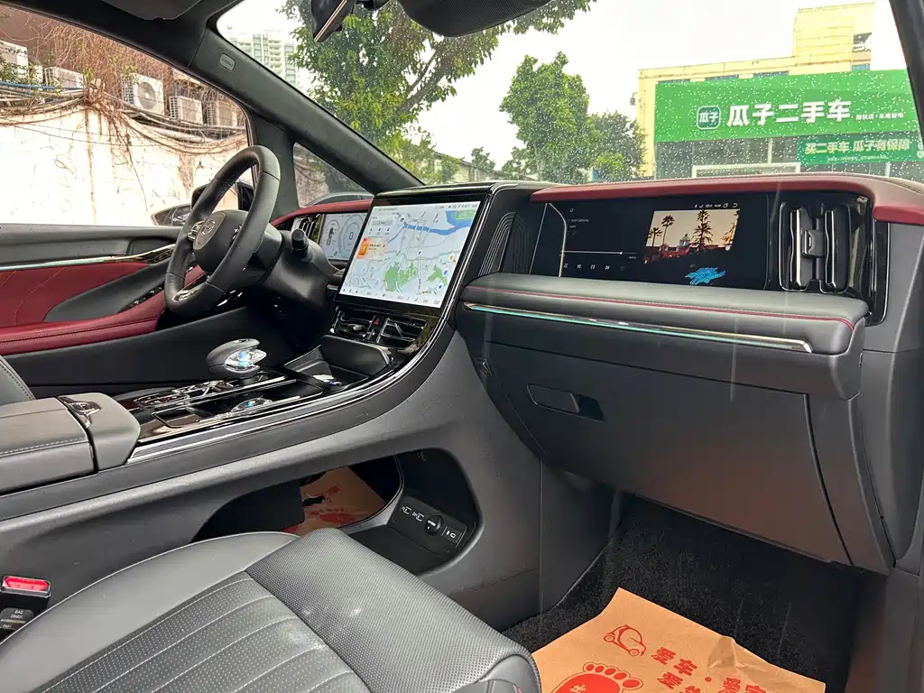 GAC Trumpchi M8 2023 — фото 12