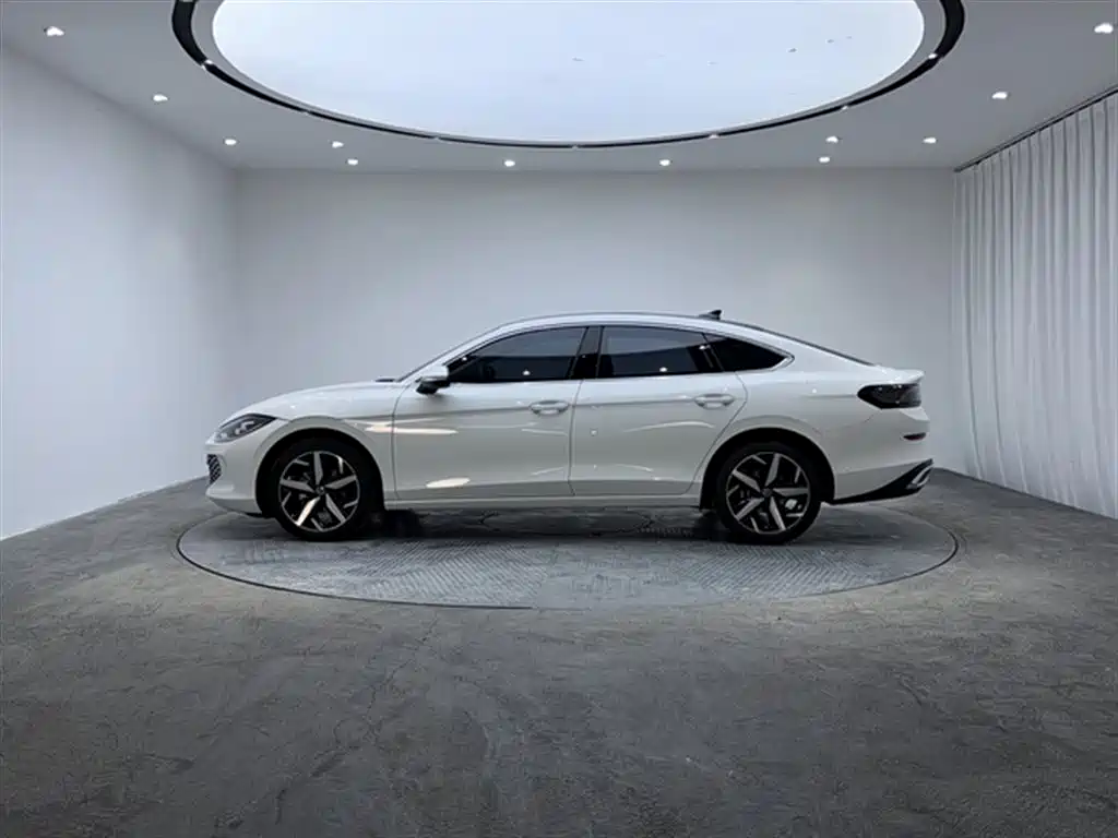 Volkswagen Lamando 2025
