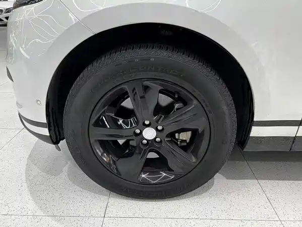 Land Rover Range Rover Velar 2021