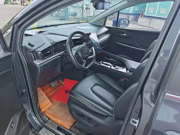 Hyundai Custin 2022