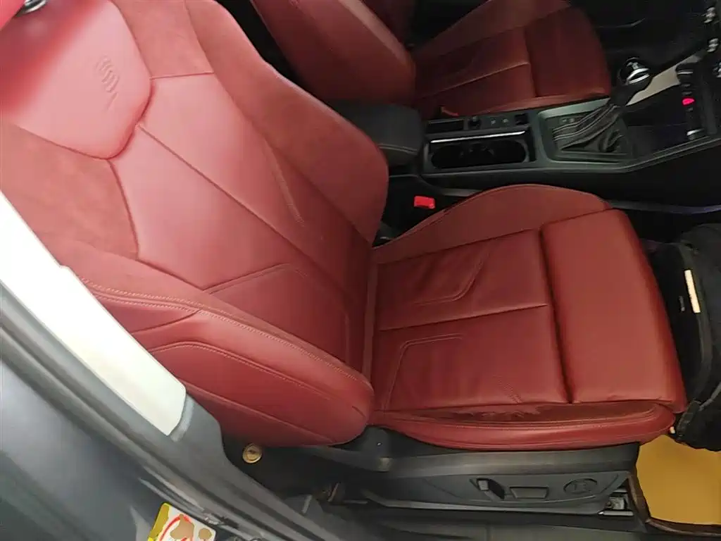 Audi Q3 Sportback 2021 — фото 25