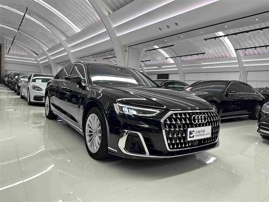 Audi A8 2023