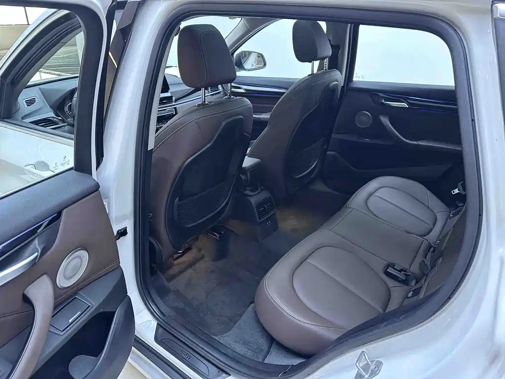 BMW X1 2022 — фото 10