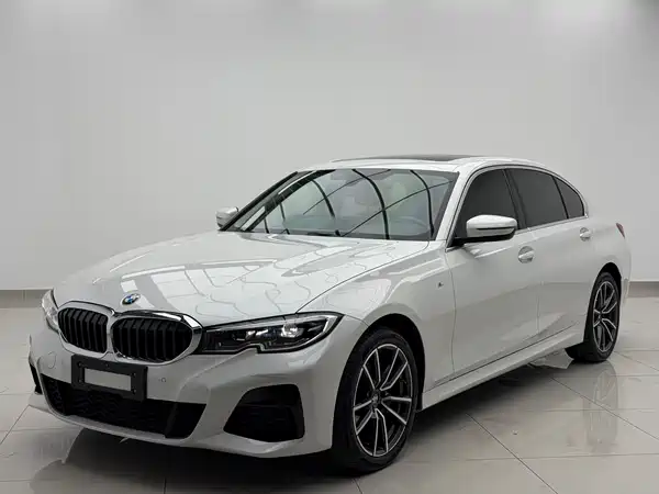 BMW 3 Series 2022