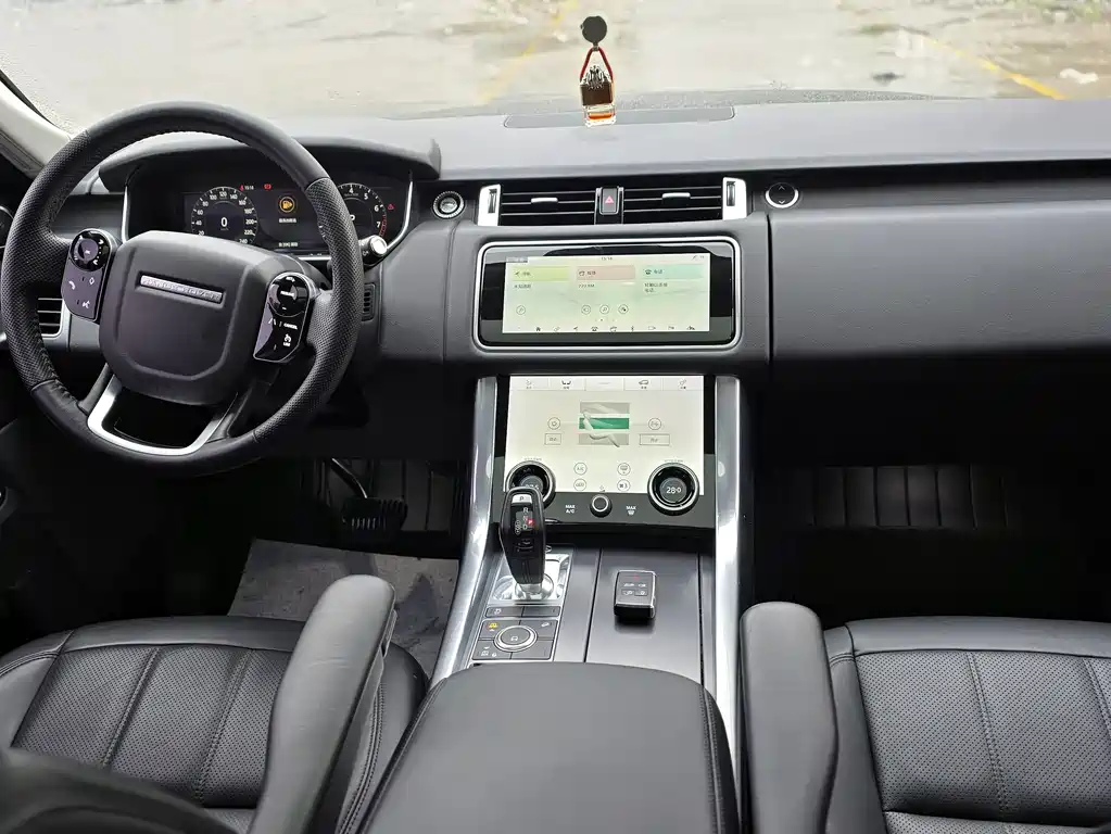 Land Rover Sport 2019 — фото 9