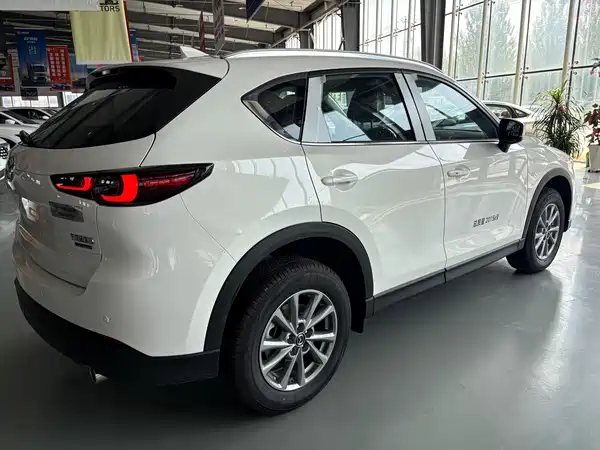 Mazda CX-5 2025