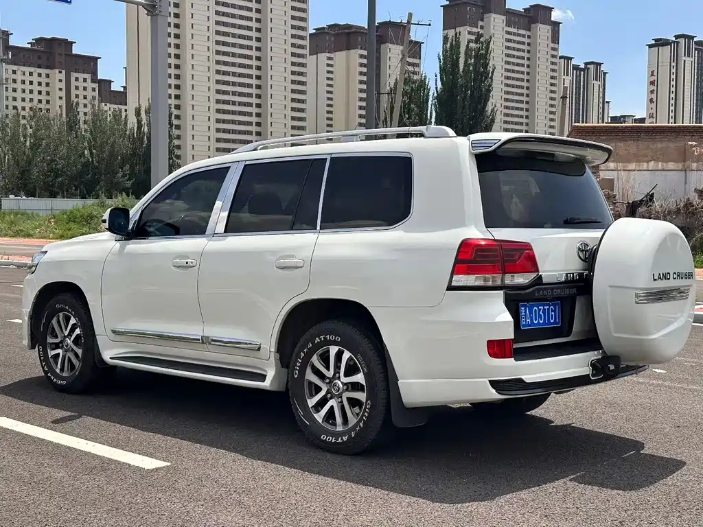 Toyota Land Cruiser 2016