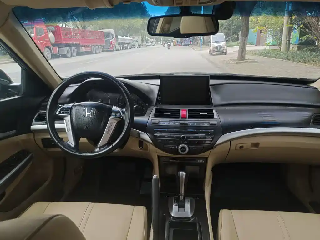Honda Crosstour 2014